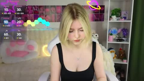 Snapshot of joice_queen chatting on 02-23-25, 12:30 Paula online show from 02-23-25, 12:30