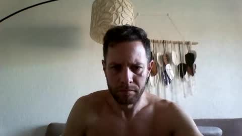 Snapshot of jojo19844 chatting on 02-10-26, 01:04 jojo19844 online show from 02-10-26, 01:04