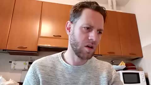 Snapshot of jojo19844 chatting on 03-19-26, 04:44 jojo19844 online show from 03-19-26, 04:44