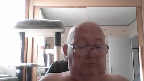 jojo60000529566 online show from 08-03-26, 07:18