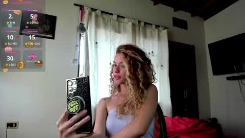 Snapshot of jolie_reyes1 chatting on 12-22-24, 07:52 jolie_reyes1 online show from 12-22-24, 07:52