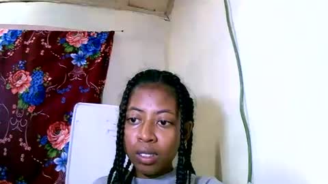 joliekah27 online show from 01-23-25, 02:17