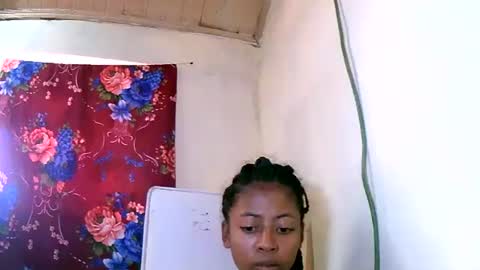 joliekah27 online show from 01-24-25, 11:15