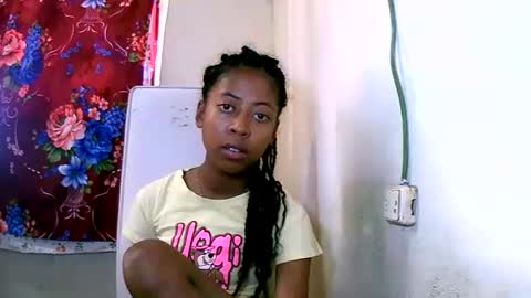 joliekah27 online show from 01-25-25, 06:45