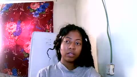 joliekah27 online show from 01-27-25, 04:09