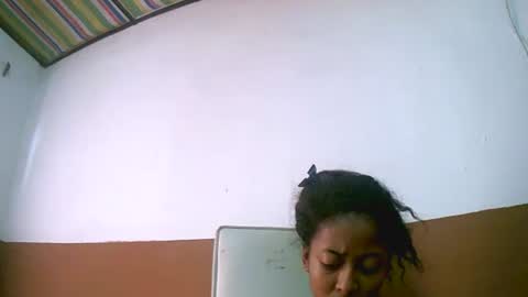 joliekah27 online show from 02-05-25, 11:55