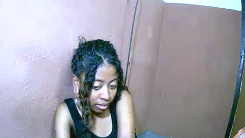 joliekah27 online show from 03-02-25, 07:02