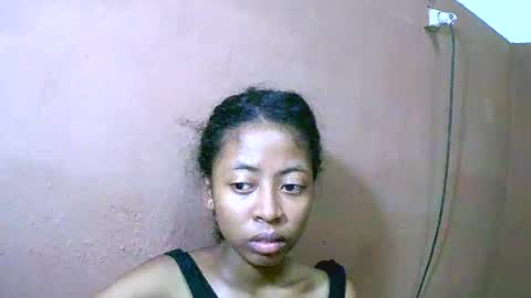 joliekah27 online show from 03-04-25, 11:54