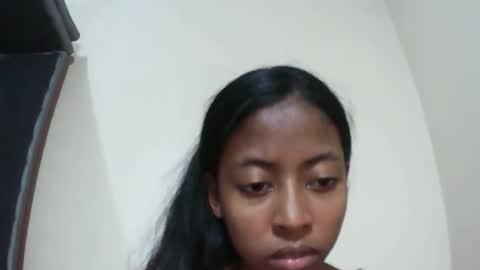 joliekah27 online show from 12-16-25, 10:48