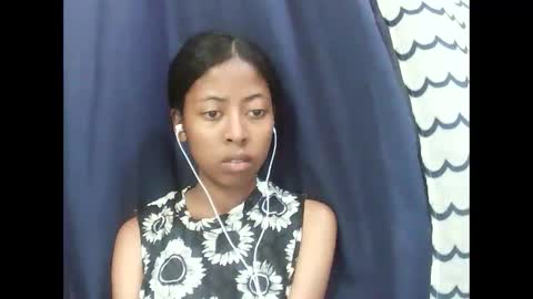 joliekah27 online show from 03-04-26, 07:58