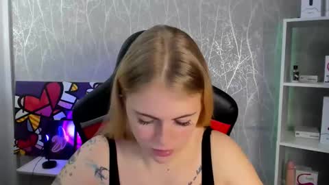 Jolly online show from 09-13-25, 03:50