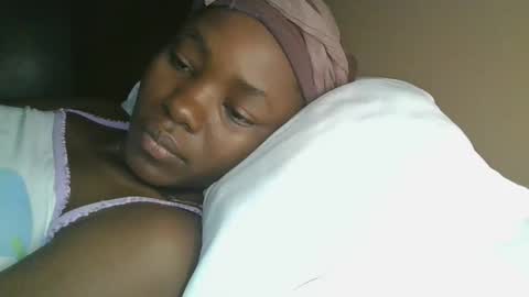 jollynabeb online show from 11-19-25, 09:48