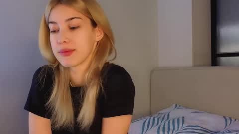 Viola online show from 11-23-25, 11:21