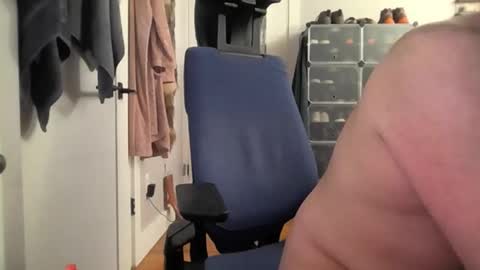 Snapshot of jomanf chatting on 10-13-25, 08:47 Mason online show from 10-13-25, 08:47