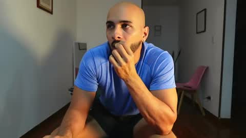 Jon online show from 04-10-26, 01:11