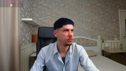 JonahShaw online show from 05-11-26, 04:51