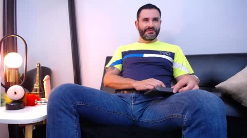  JONAS BEARD  online show from 01-29-25, 07:53