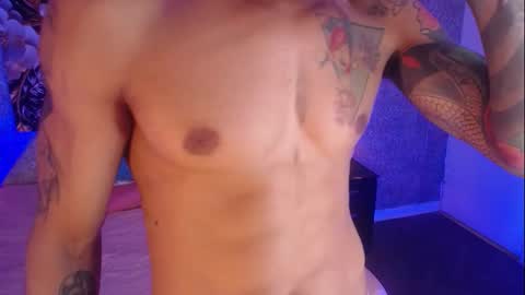 Jonas  online show from 09-16-25, 08:43