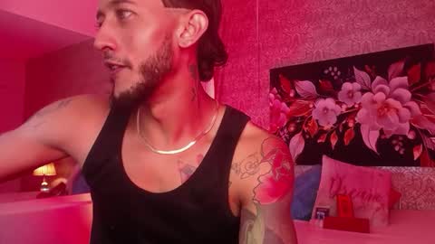 Jonas  online show from 11-24-25, 07:46