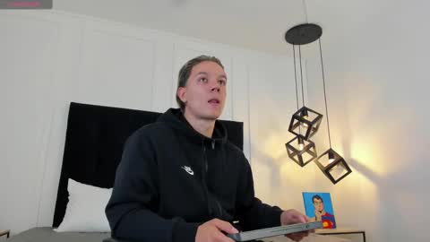 Jonathan Danielss  online show from 03-01-25, 11:39