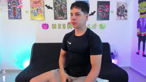 Instagram jonathanfit14 online show from 10-16-25, 09:05