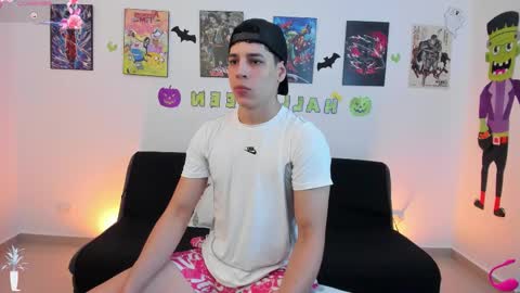 Instagram jonathanfit14 online show from 11-03-25, 09:59