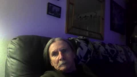 Snapshot of jonelvis6543 chatting on 02-16-26, 08:43 Jonelvis123456 online show from 02-16-26, 08:43