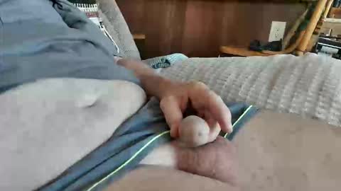 Snapshot of jonnyb42 chatting on 11-01-25, 08:33 jonnyb42 online show from 11-01-25, 08:33