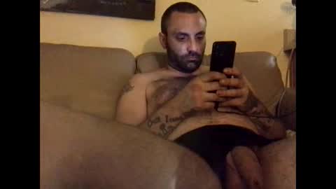 Snapshot of jonnyhungster chatting on 09-22-25, 02:02 JayHungster xxx online show from 09-22-25, 02:02