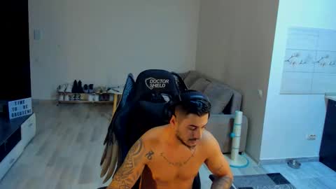 jonnyporn1 online show from 11-14-25, 04:55