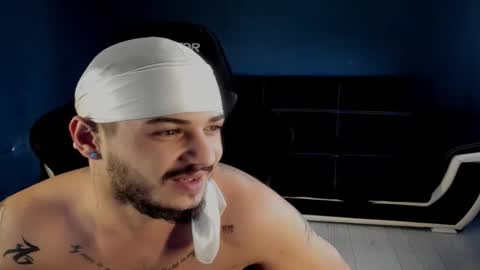 jonnyporn1 online show from 03-03-26, 09:59