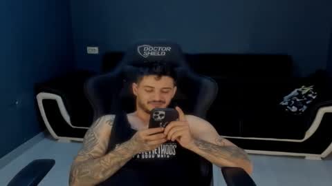 jonnyporn1 online show from 03-18-26, 03:04