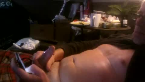 Snapshot of jonsat chatting on 12-28-24, 04:52 jonsat online show from 12-28-24, 04:52