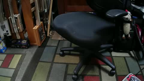 Snapshot of jonsexy1958 chatting on 02-28-25, 01:37 jonsexy1958 online show from 02-28-25, 01:37