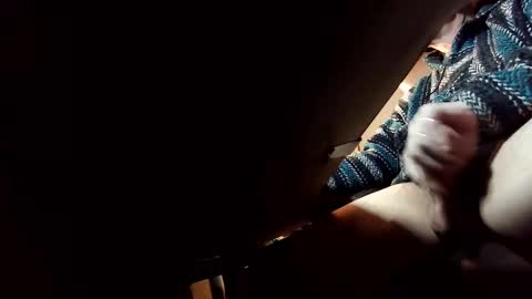 Snapshot of jontn_swift chatting on 11-12-25, 05:19 Jonathon Swift online show from 11-12-25, 05:19