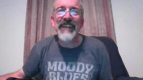 Snapshot of jony_five chatting on 12-17-24, 02:01 Jon online show from 12-17-24, 02:01