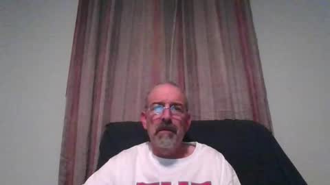 Snapshot of jony_five chatting on 12-26-24, 12:14 Jon online show from 12-26-24, 12:14