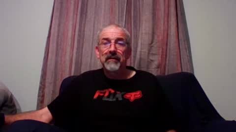 Snapshot of jony_five chatting on 10-02-25, 01:34 Jon online show from 10-02-25, 01:34