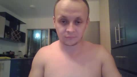 Snapshot of jorchuck1919este chatting on 10-18-25, 02:14 jorchuck1919este online show from 10-18-25, 02:14