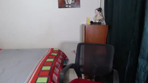 jordan_smitths online show from 06-12-26, 01:04