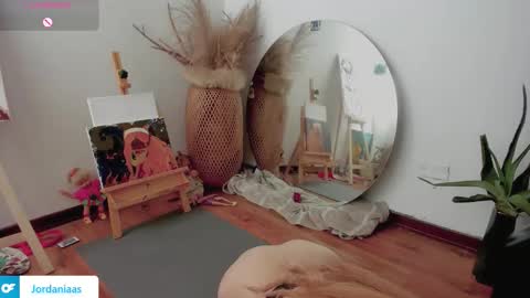 Snapshot of jordaniaa_ chatting on 09-16-25, 03:35 Megan OF Jordaniaas online show from 09-16-25, 03:35