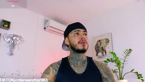 Snapshot of jordansmiith_ chatting on 02-21-26, 09:05 Jordan Smith online show from 02-21-26, 09:05