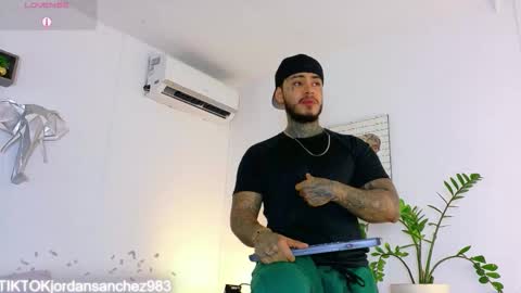 Snapshot of jordansmiith_ chatting on 02-23-26, 08:50 Jordan Smith online show from 02-23-26, 08:50