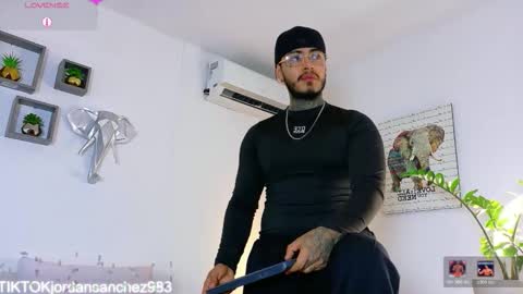 Snapshot of jordansmiith_ chatting on 02-27-26, 10:32 Jordan Smith online show from 02-27-26, 10:32