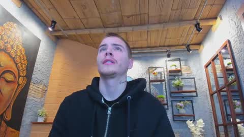 Snapshot of jordanthompson_ chatting on 10-25-25, 11:07 JordanThompson online show from 10-25-25, 11:07