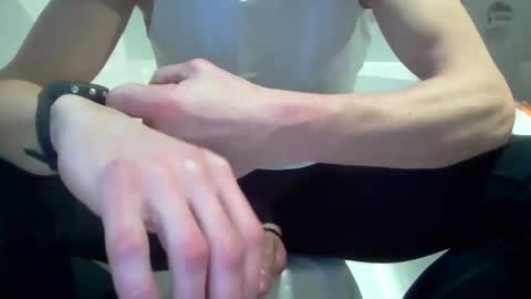 jordie198902 online show from 12-18-25, 08:20