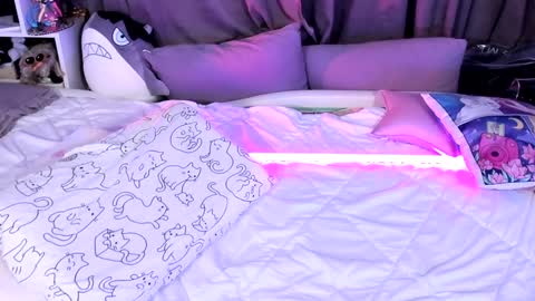 Rose online show from 12-30-24, 01:04