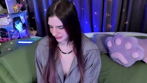 Rose online show from 10-18-25, 10:10