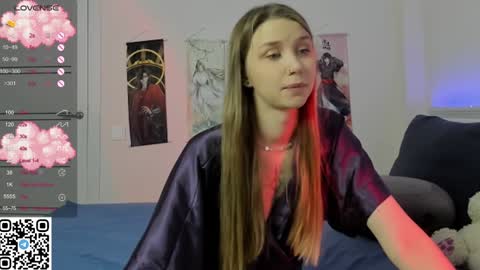 Mila online show from 12-07-24, 02:20