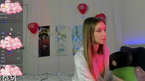 Mila online show from 02-18-25, 11:41